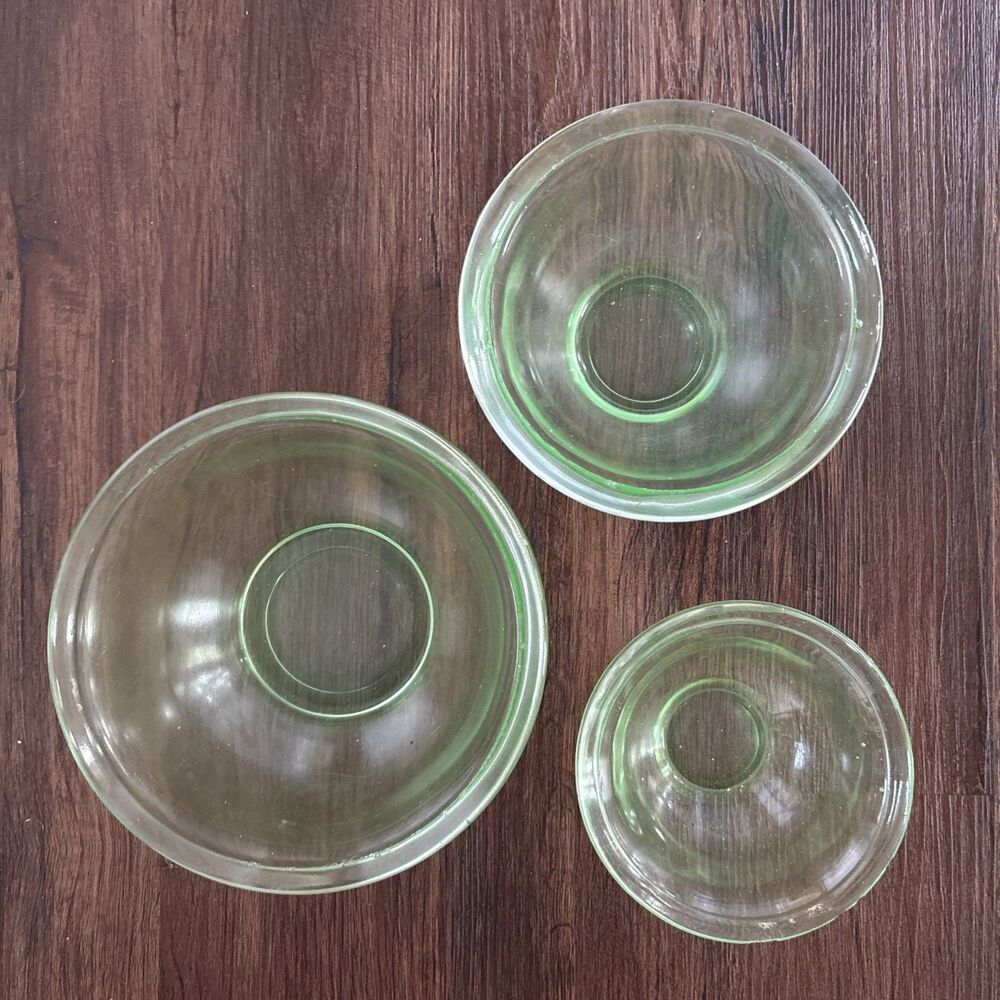 Vintage Vaseline Glass Nesting Bowls (3) Rolled Edge Retro MCM Uranium Y2K EUC